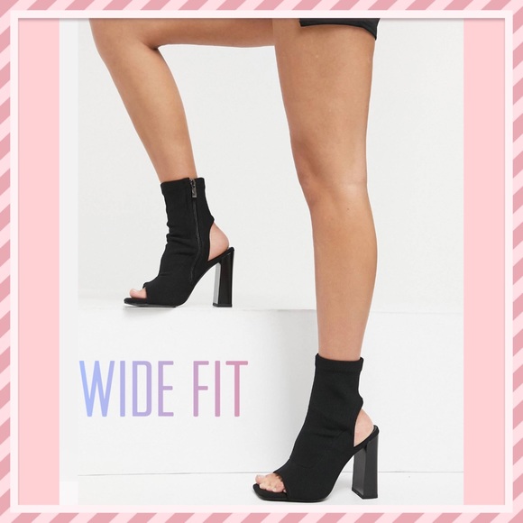 Simmi London Wide Fit Avis Peep Toe 